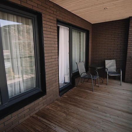 Merepargi Aparthotel & Cafe 나르바죠수 외부 사진