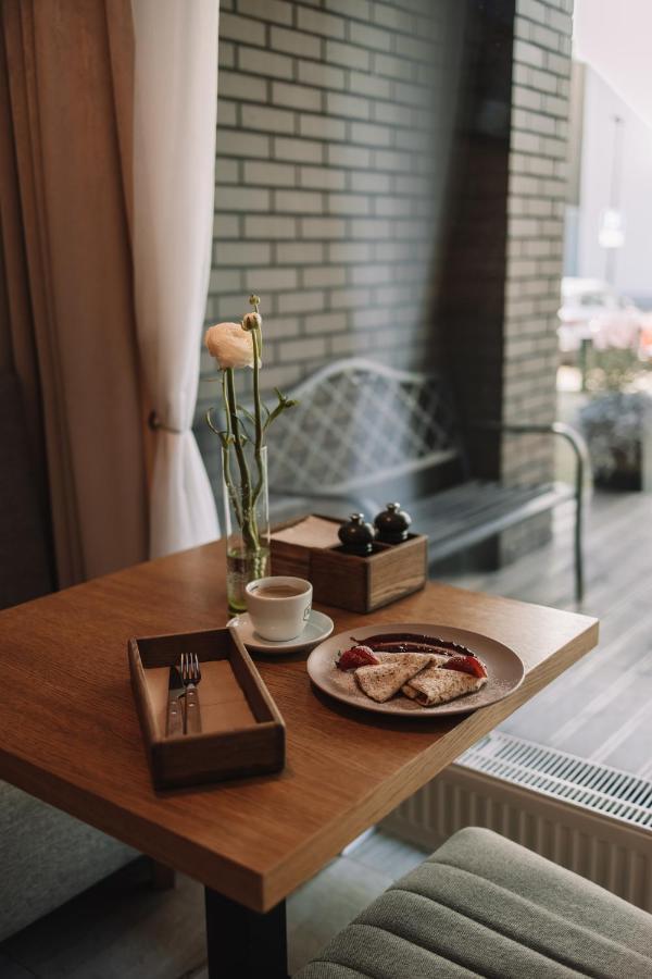 Merepargi Aparthotel & Cafe 나르바죠수 외부 사진