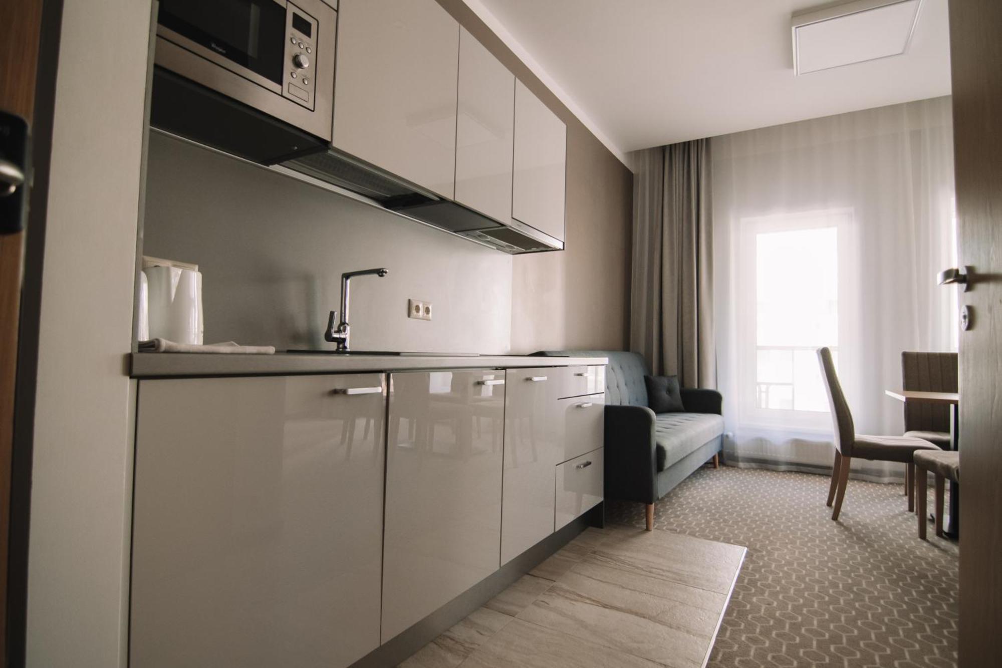 Merepargi Aparthotel & Cafe 나르바죠수 객실 사진