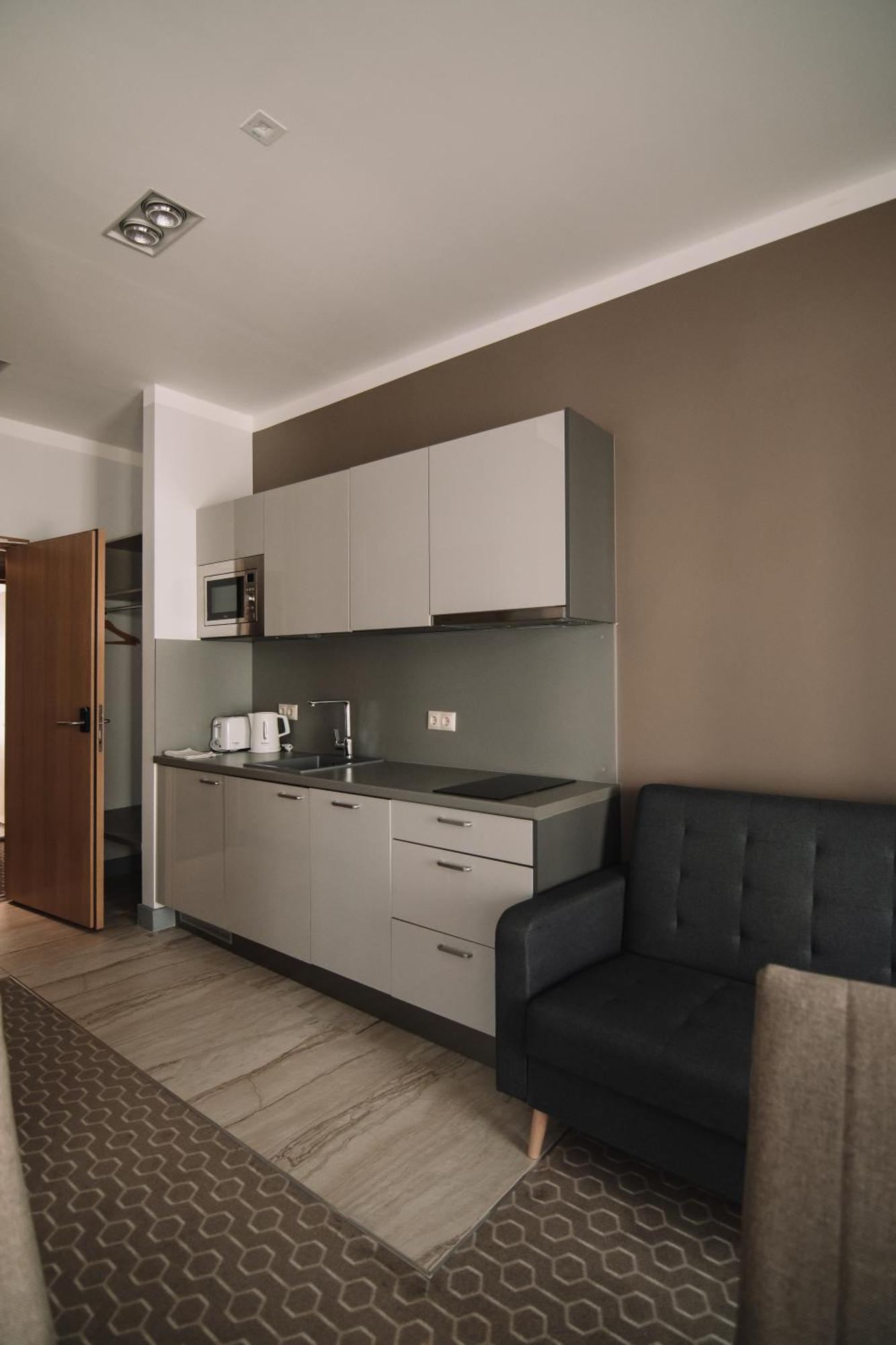 Merepargi Aparthotel & Cafe 나르바죠수 객실 사진