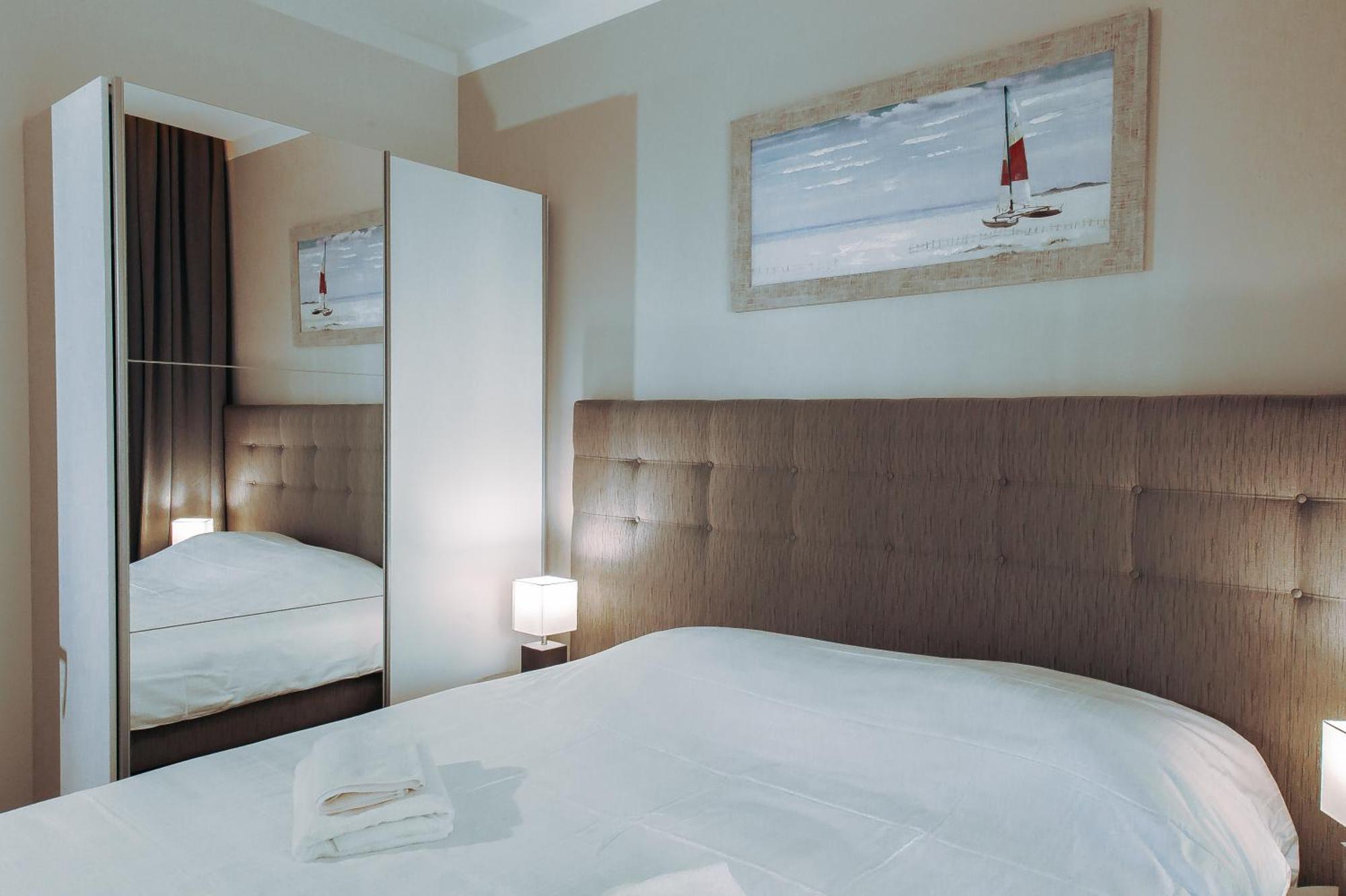 Merepargi Aparthotel & Cafe 나르바죠수 외부 사진